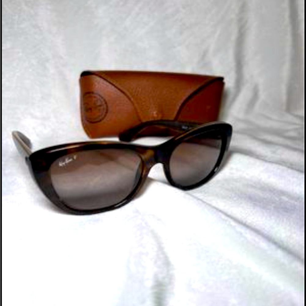 Good Condition Ray Bans | Tortoise Frames - image 1